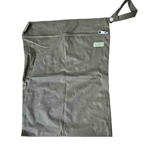 Adjustable Reusable Cloth Diapers 6 Pack W/Bamboo Inserts From Birth to Training - Picture 9 of 10